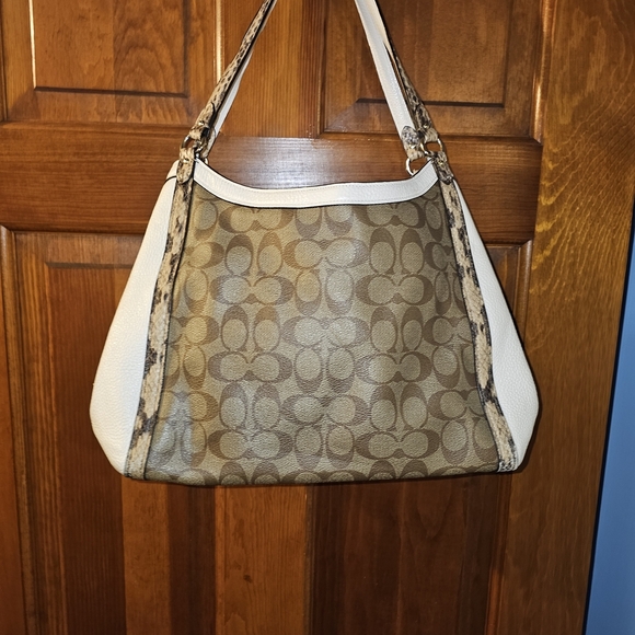 Coach Tan and Cream Shoulder Bag - Picture 2 of 9